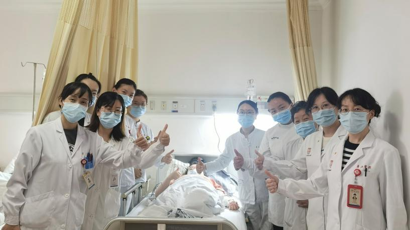 華山醫(yī)院第一個(gè)獲得國(guó)家干細(xì)胞臨床研究資質(zhì)并正式開(kāi)始入組患者的項(xiàng)目 華山醫(yī)院第一個(gè)獲得國(guó)家干細(xì)胞臨床研究資質(zhì)并正式開(kāi)始入組患者的項(xiàng)目