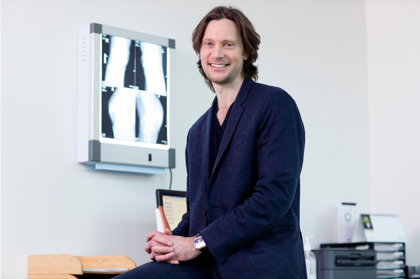 首席干細胞試驗研究員是弗賴塔格副教授 首席干細胞試驗研究員是弗賴塔格副教授