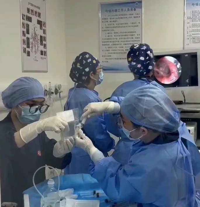 首例慢阻肺病患者順利完成干細(xì)胞治療 首例慢阻肺病患者順利完成干細(xì)胞治療